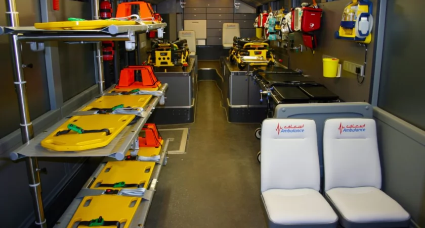 Zdjęcie podglądowe aotbus-ambulans z Dubaju. Fot. cytomed.ae