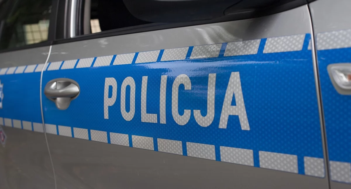W Polsce, Fentanyl znów Żurominie Policja skonfiskowała porcji opioidu - zdjęcie, fotografia