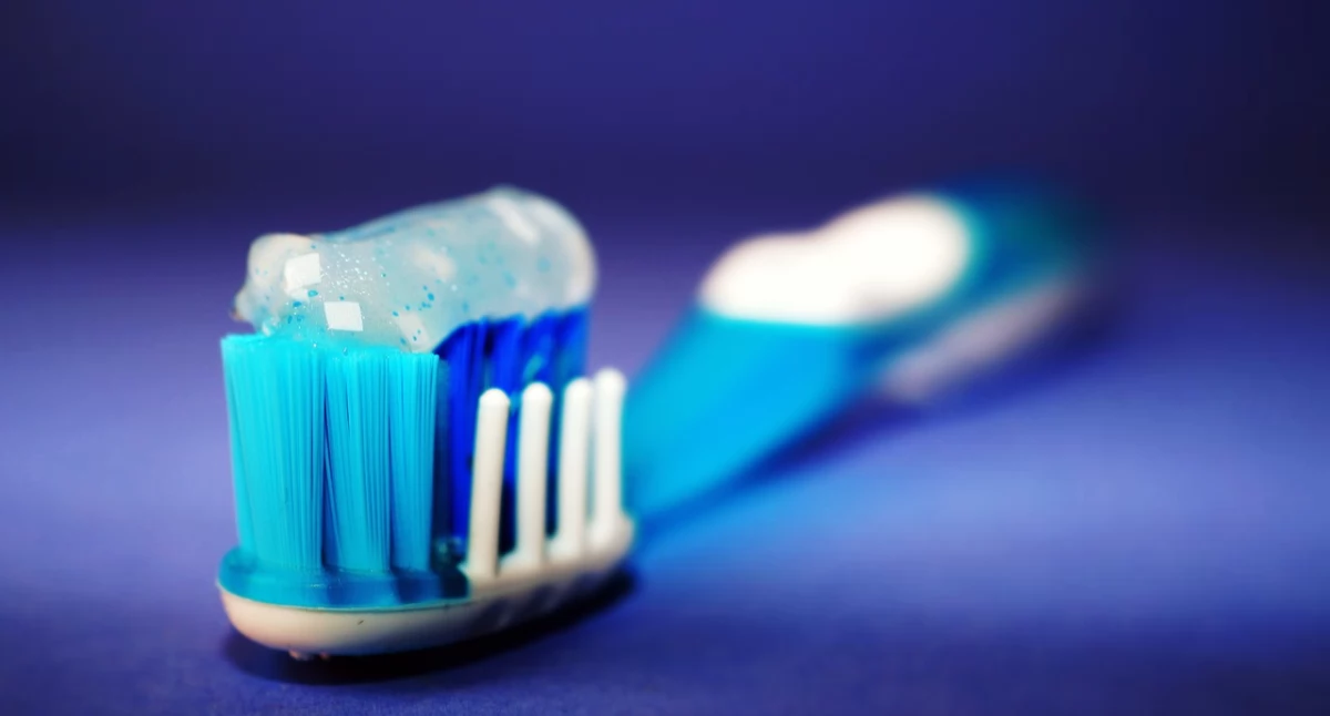 Zdrowe życie, zaoszczędzić dentyście - zdjęcie, fotografia