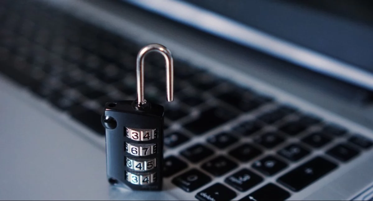 Ludzie, pełnomocnik spraw cyberbezpieczeństwa - zdjęcie, fotografia