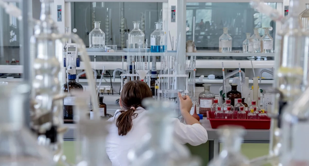 Laboratoria, diagnostyka, Cholesterol profil lipidowy prawidłowo mierzyć - zdjęcie, fotografia