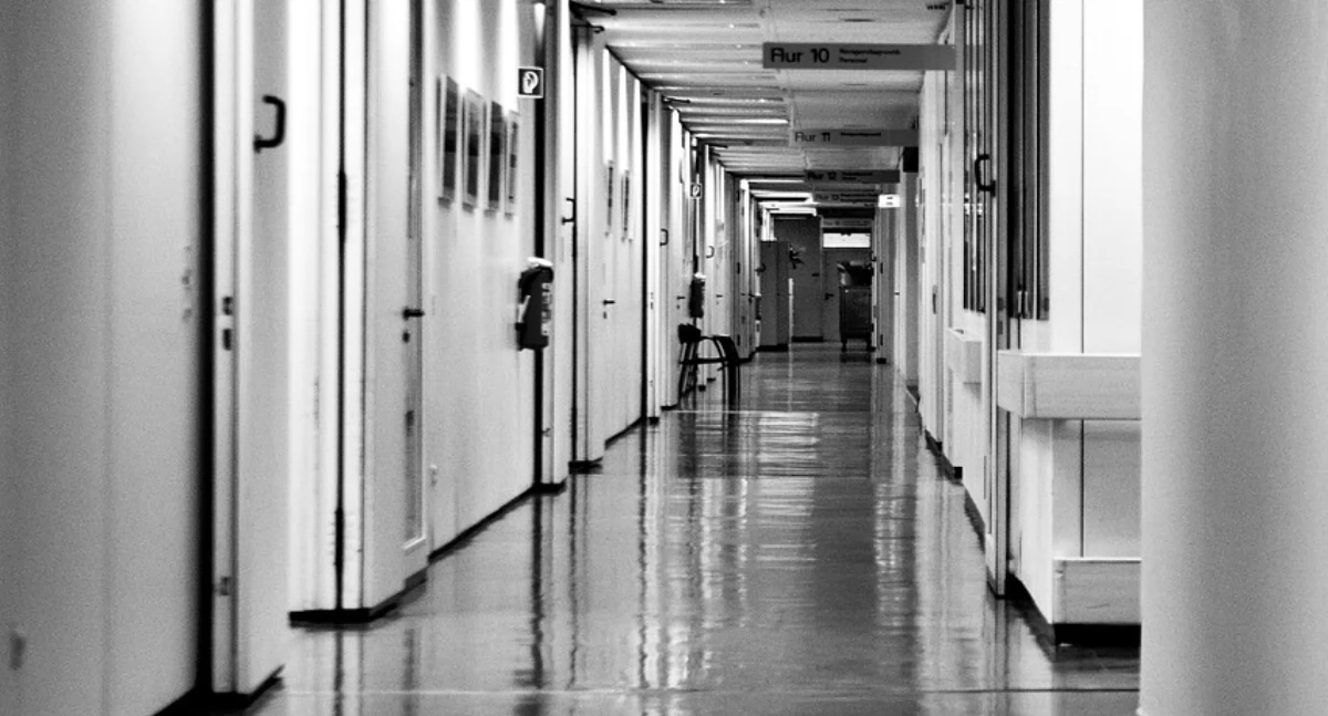 W Polsce, nałożył szpital Otwocku karę blisko tysięcy złotych śmierci miesięcznej dziewczynki - zdjęcie, fotografia