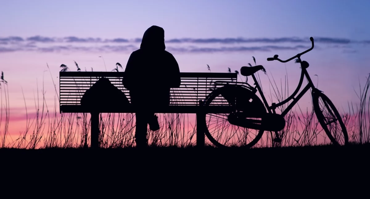 Zdrowie psychiczne, Wspomnienia stracie bliskiej osoby sobie poradzić Odpowiada ekspertka Fundacji Nagle - zdjęcie, fotografia