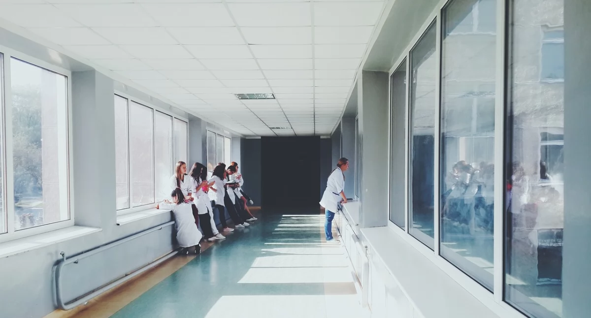 Szpitale, instytuty, Szpital Nysie będzie ponownie otwarty około miesiąc - zdjęcie, fotografia