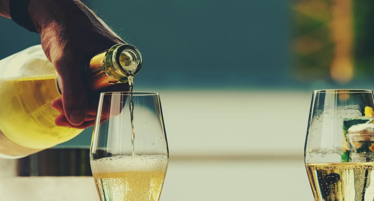 W rządzie, w parlamencie , Ministerstwo Zdrowia zaproponowało zmiany dotyczące sprzedaży alkoholu Posłowie chcą większych ograniczeń - zdjęcie, fotografia