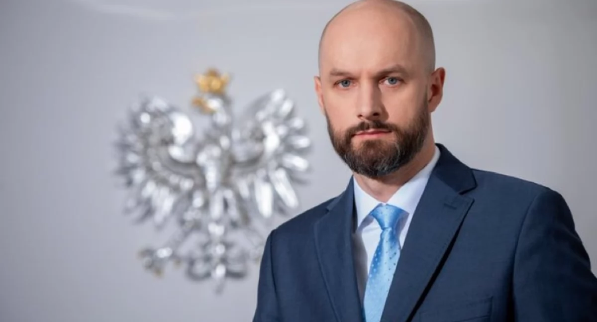 GIF Łukasz Pietrzak