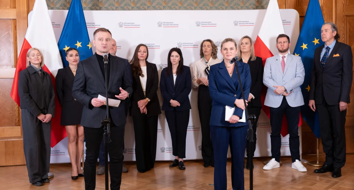Uczelnie, edukacja, Będzie podstawa programowa Przygotuje międzyresortowy zespół ekspertów - zdjęcie, fotografia