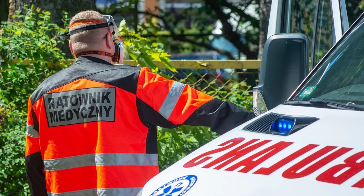 Zdrowe życie, Ratownicy medyczni spotkają wiceministrem zdrowia wypracować porozumienie - zdjęcie, fotografia