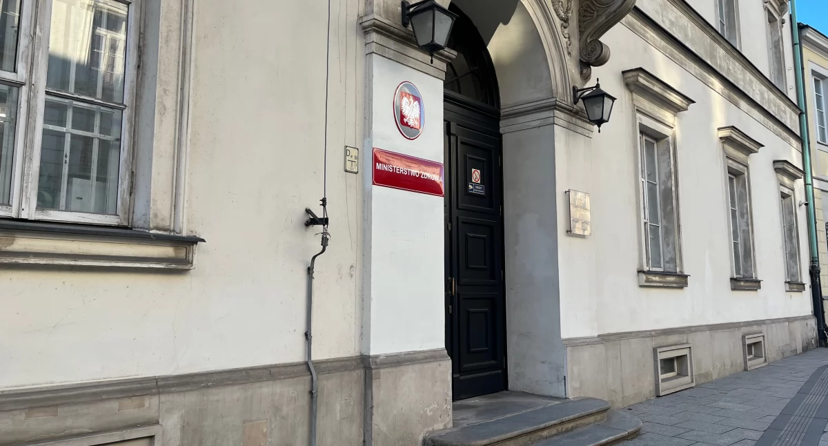 W Polsce, Ministerstwo Zdrowia podsumowało działania polityce lekowej - zdjęcie, fotografia