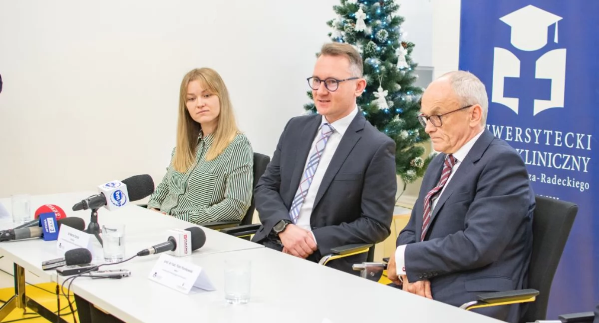 Biotechnologia, genetyka, Uniwersytecki Szpital Kliniczny Wrocławiu pionierem terapii genowej dzieci rzadką chorobą genetyczną - zdjęcie, fotografia