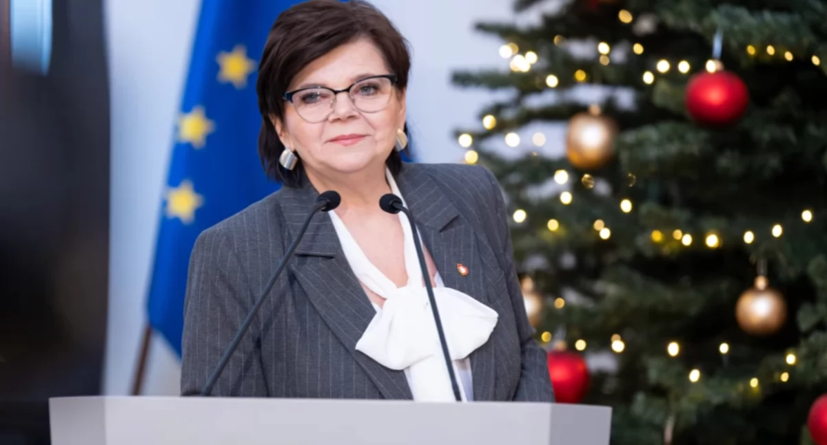 W rządzie, w parlamencie , Leszczyna minister finansów podpisze finansowy dostanie dodatkowe środki - zdjęcie, fotografia