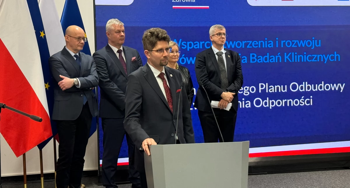 Inwestycje, rozwój badań naukach medycznych - zdjęcie, fotografia