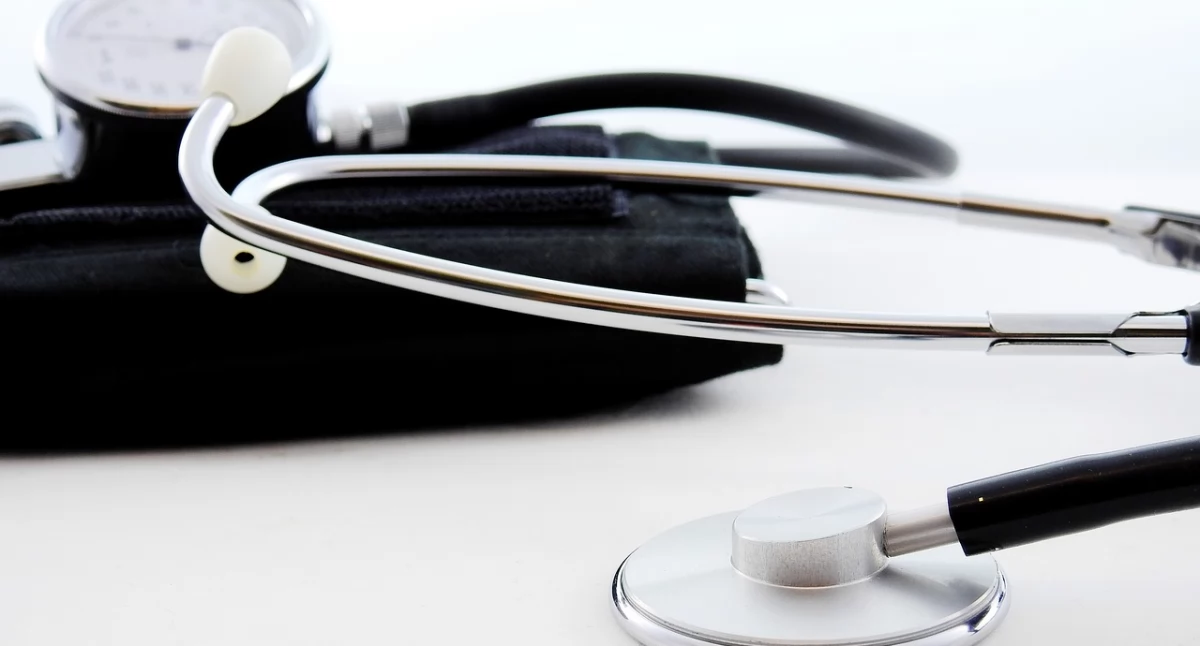 Raporty, analizy, rankingi, startupy healthtech rewolucjonizują ochronę zdrowia - zdjęcie, fotografia