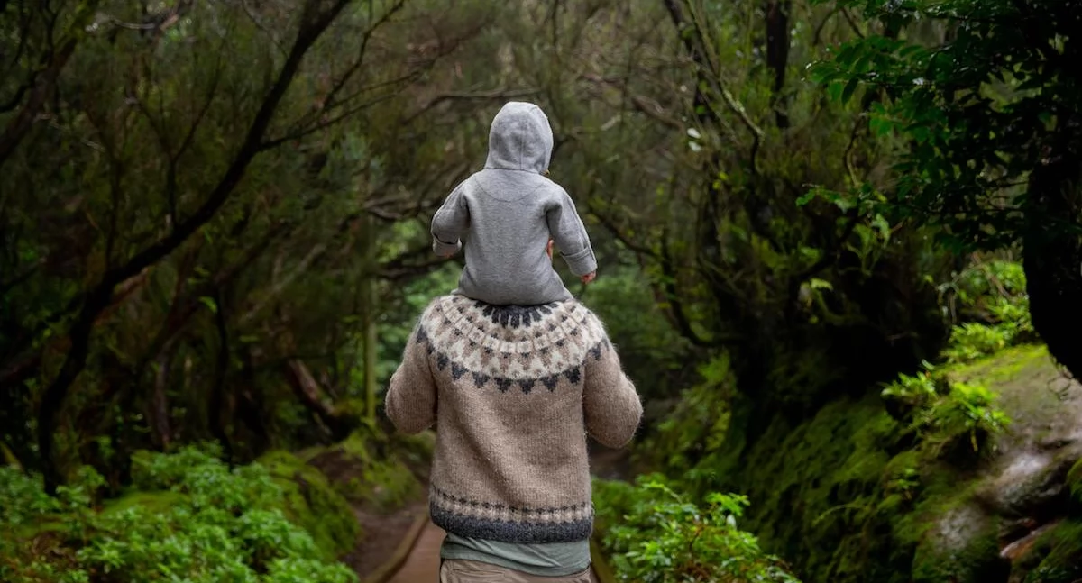 Zdrowie psychiczne, Instagram spacer lesie mózg Dopaminowa pułapka harmonia natury - zdjęcie, fotografia