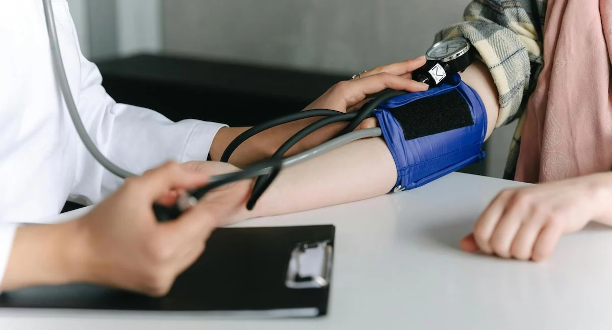 Zdrowe życie, Sztuczna inteligencja mammografii przełom wykrywaniu chorób serca - zdjęcie, fotografia