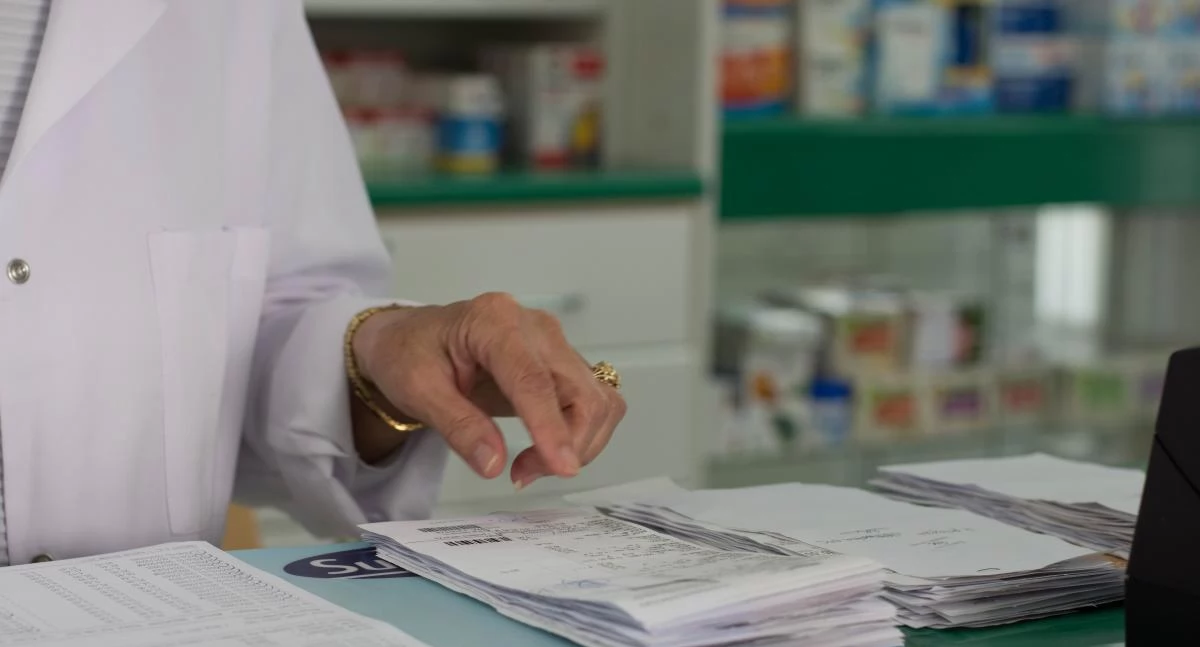 Rozporządzenia, Farmaceuci zyskają uprawnienia dotyczące recept - zdjęcie, fotografia
