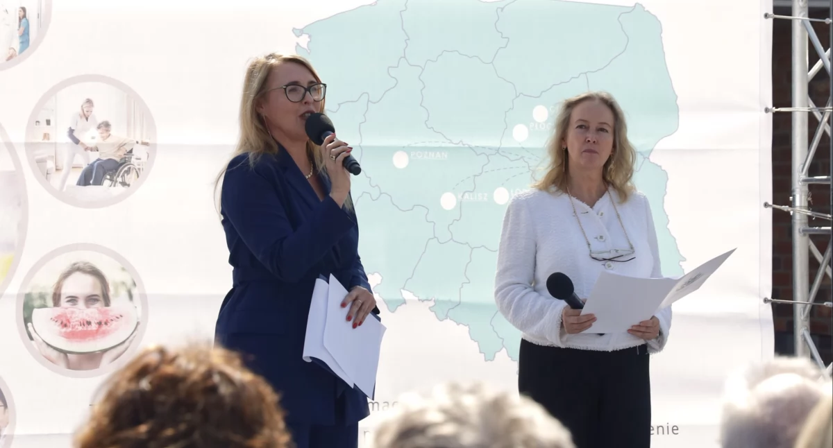 Dobre praktyki, Senior Café spotkania wsparcie seniorów opiekunów - zdjęcie, fotografia