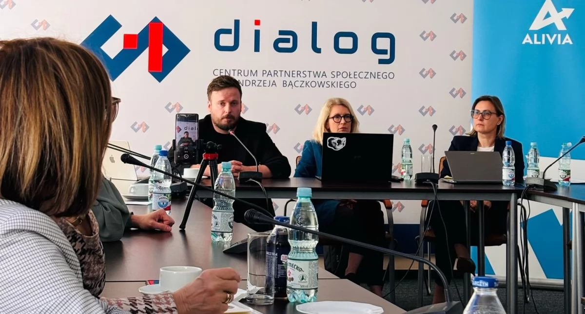 W Polsce, Kolejny prezydenckie sprawie obniżenia składki zdrowotnej przedsiębiorców - zdjęcie, fotografia