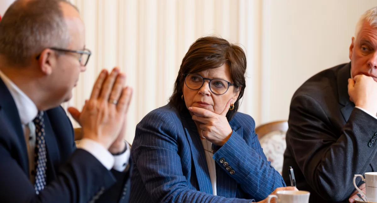 Zawody medyczne, Resorty zdrowia sprawiedliwości MSWiA będą działać razem przeciwko przemocy wobec medyków - zdjęcie, fotografia
