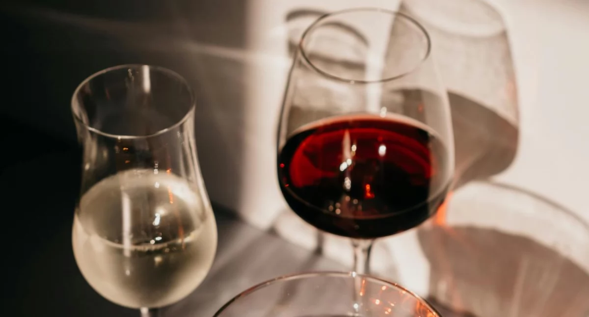 Zdrowe życie, Alkohol Każdy może zwiększać ryzyko nowotworów - zdjęcie, fotografia