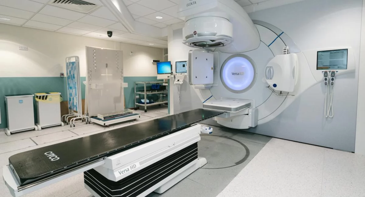 Badania kliniczne, Polscy hiszpańscy naukowcy usprawniają planowanie radioterapii Technologia testowana Warszawie - zdjęcie, fotografia