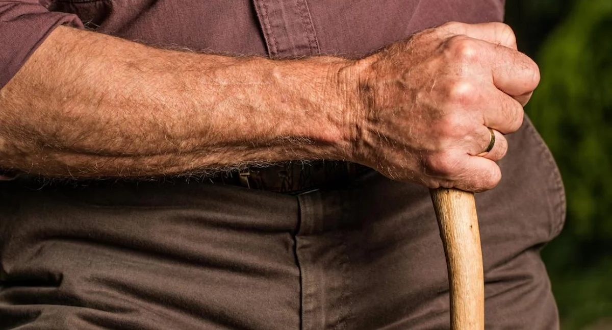 Badania kliniczne, Genetyczny czynnik podwaja ryzyko demencji mężczyzn - zdjęcie, fotografia