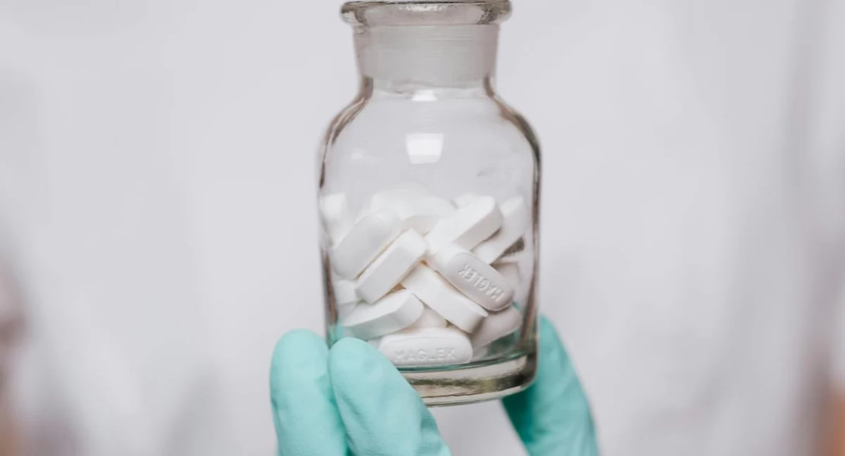 Legislacja, wymagania osoby wykwalifikowanej przemyśle farmaceutycznym zmienia projekt ustawy - zdjęcie, fotografia