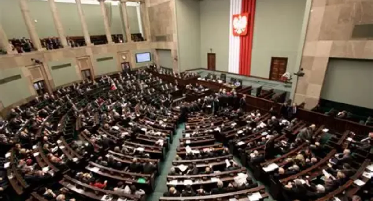 W rządzie, w parlamencie , Gorąca dyskusja Sejmie Komisja Zdrowia odrzuca projekt „prywatyzacji ochrony zdrowia” - zdjęcie, fotografia
