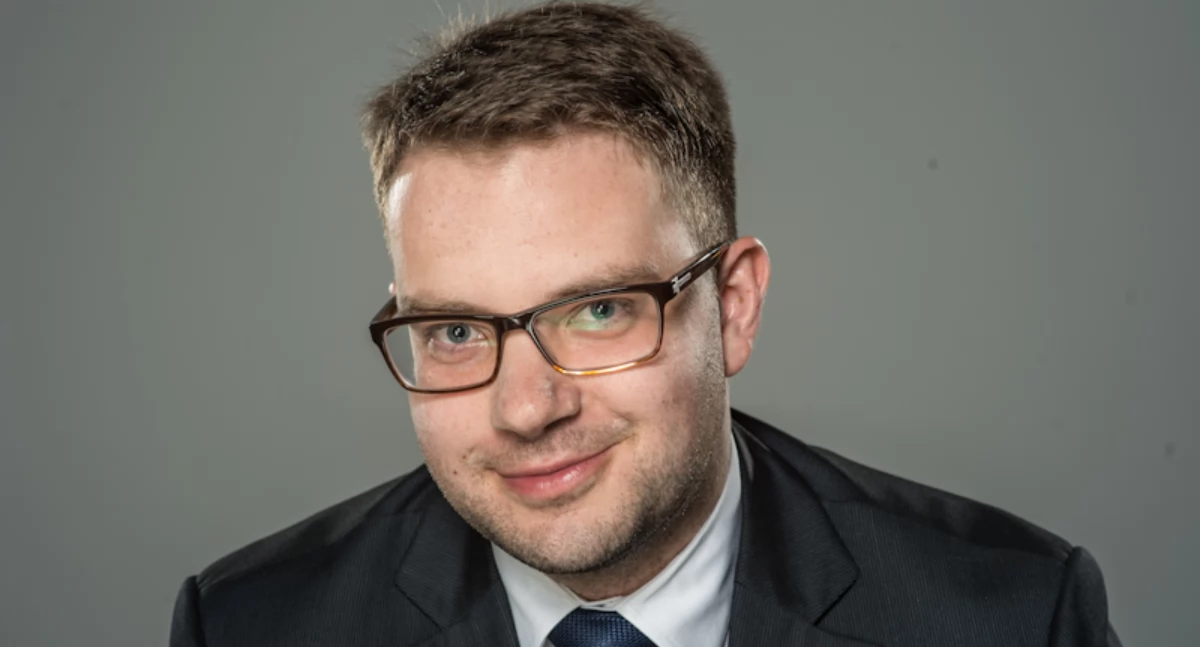 Praktyka prawna, Koźmiński górnych limitach wynagrodzeń lekarzy „Polska wolny Równość wobec prawa oznacza identycznych pensji” - zdjęcie, fotografia