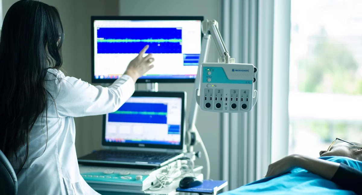 Nowe technologie medyczne, Debiut giełdowy Brainlab wyceną miliardach Inwestorzy rozchwytują akcje - zdjęcie, fotografia