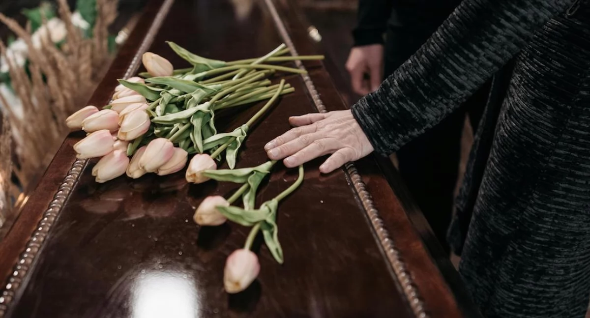 Legislacja, Zasiłek pogrzebowy wzrośnie Rząd uprościć procedury - zdjęcie, fotografia