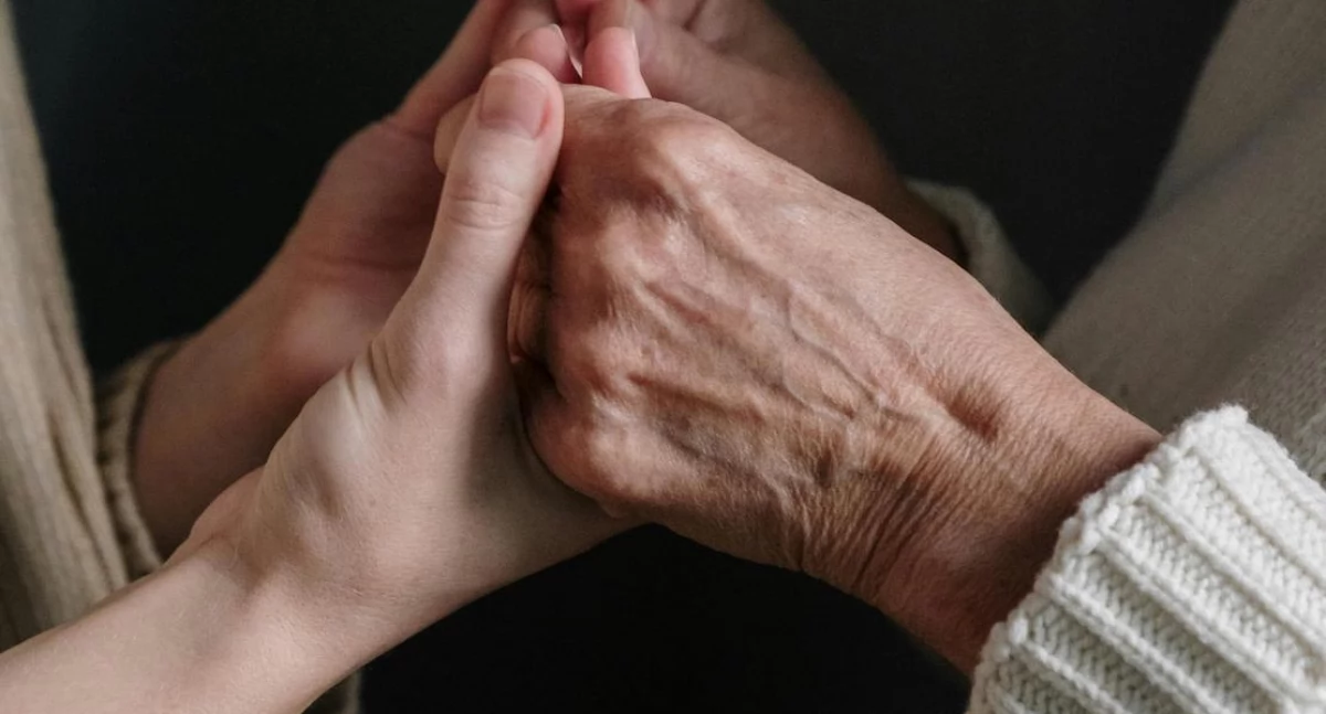 Badania kliniczne, tropy chorobie Parkinsona Wirus który miał obojętny znaleziono mózgu chorych - zdjęcie, fotografia