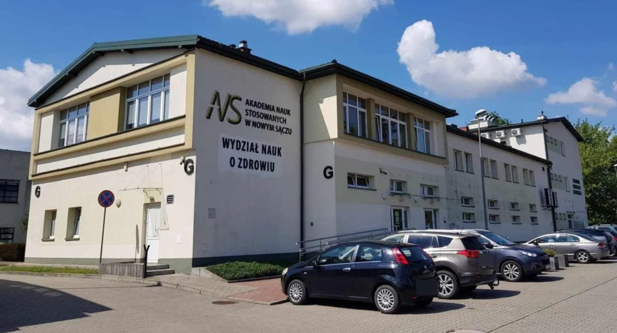 Uczelnie, edukacja, Kierunek lekarski Nowym Sączu znów akredytacji drugi mówi „nie” - zdjęcie, fotografia
