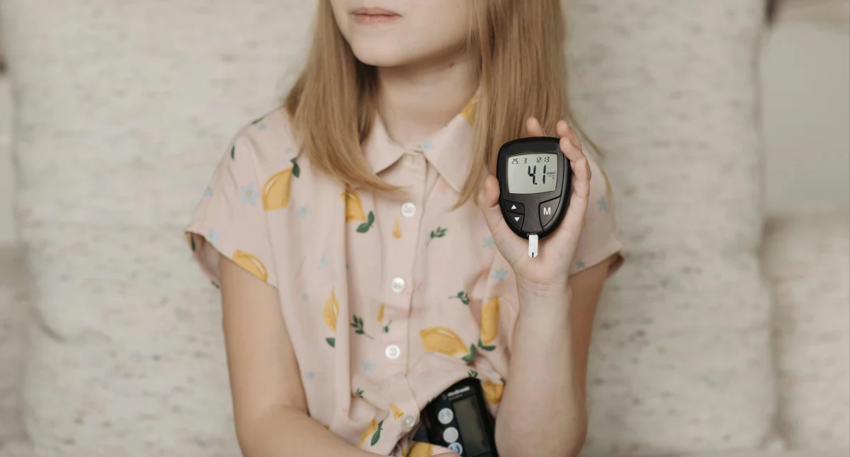 Laboratoria, diagnostyka, Białymstoku Badania przesiewowe kierunku cukrzycy pomagają spowolnić rozwój choroby dzieci - zdjęcie, fotografia