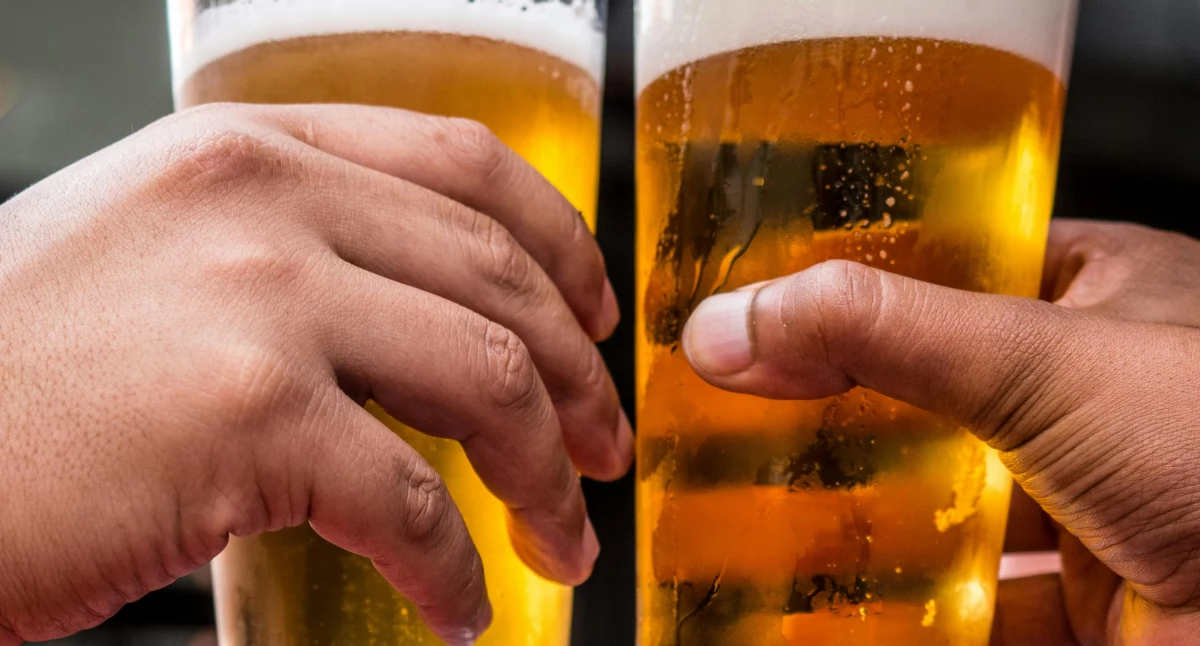 W Polsce, Rząd podnosi akcyzę alkohol Branża oburzona Balwicki Wysoka alkoholu ochrania najbardziej podatne grupy - zdjęcie, fotografia