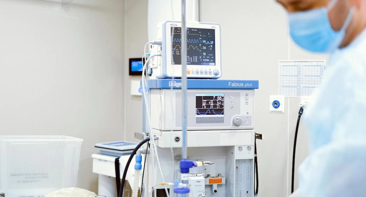 Badania kliniczne, broń przeciwko nowotworom zimna plazma skuteczna nawet operacji - zdjęcie, fotografia