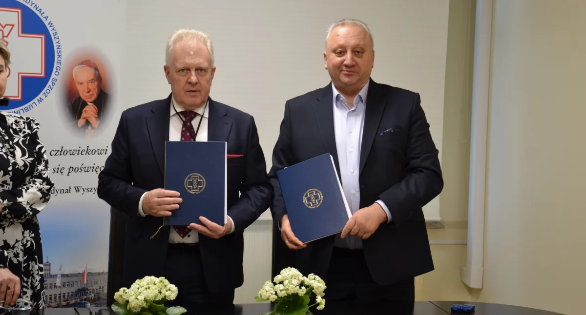 Po lewej Piotr Matej. Foto. lubelskie.pl