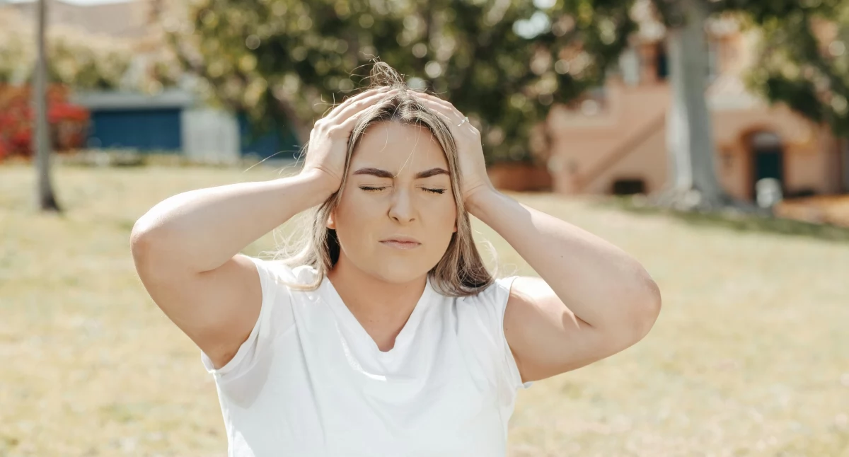 Zdrowe życie, Menopauza tylko hormony Mózg kobiet naprawdę zmienia naukowcy odkrywają przyczyny mgły mózgowej - zdjęcie, fotografia