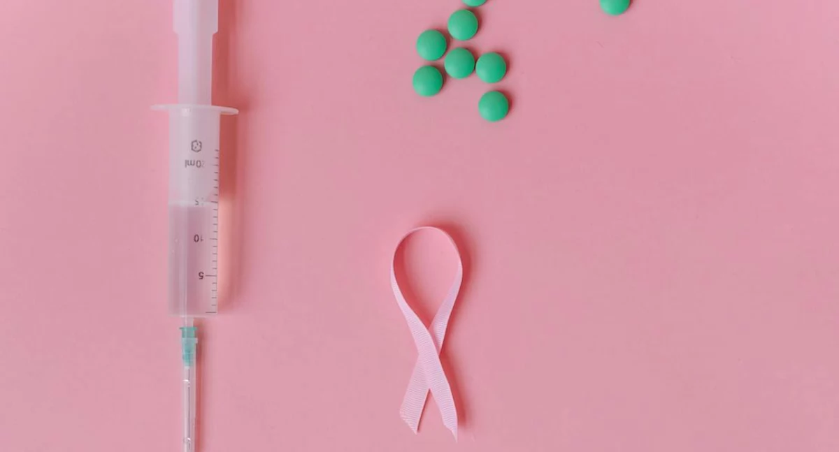 Badania kliniczne, Analiza przerzutowego piersi ujawnia czynniki ryzyka skracające życie pacjentek - zdjęcie, fotografia