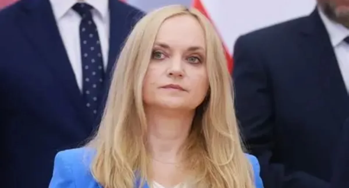 W Polsce, Ustawa nikotynowa UD213 spadła Komitetu Stałego Ministra zdrowia Jolanta Sobierańska Grenda komentuje - zdjęcie, fotografia