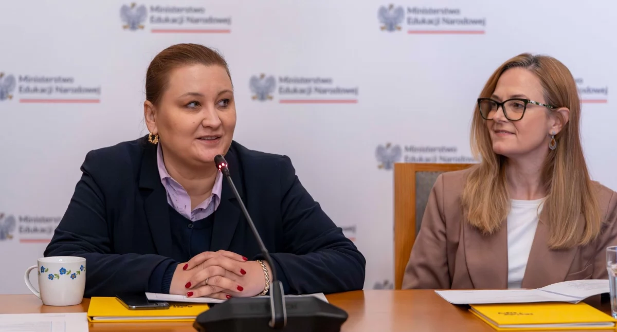 Na zdjęciu (od lewej): podsekretarz stanu Paulina Piechna-Więckiewicz i podsekretarz stanu w MZ Katarzyna Kęcka. Foto: MEN/Gov.pl/FB