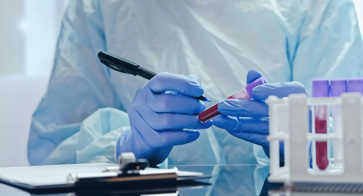 W przypadku diagnostów wsparciem objętych zostanie łącznie 4 500 osób. Foto. Canva 