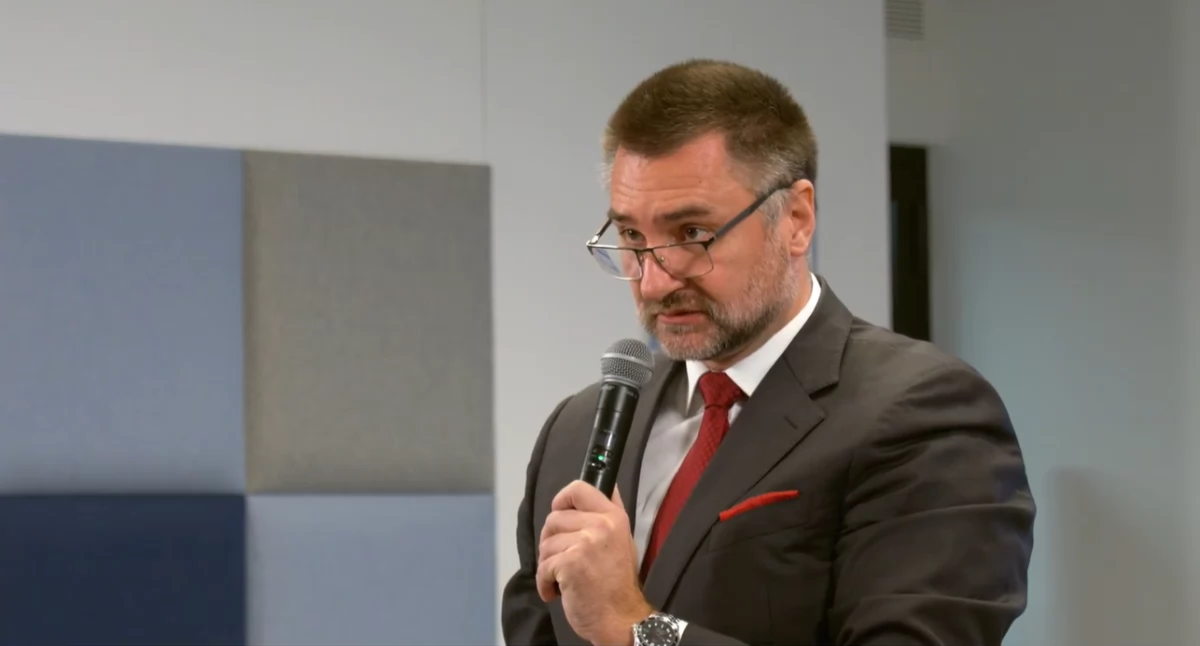 Na zdjęciu: Adam Konka, były już dyrektor Cez
