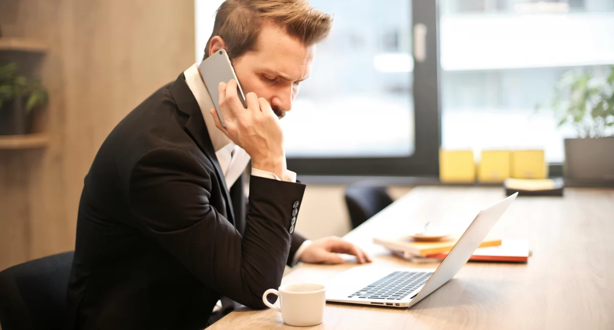 Zdrowe życie, Stresujesz powrotem pracy Możesz uregulować układ nerwowy siedząc biurku - zdjęcie, fotografia