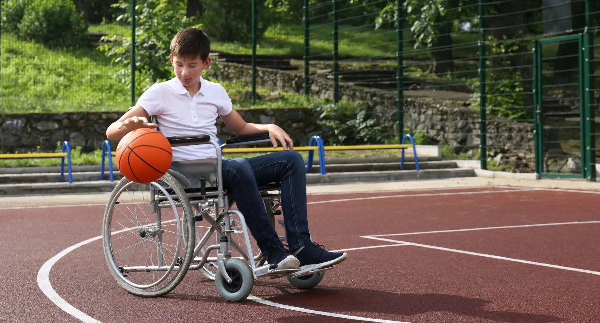 Zapraszamy do wysłuchania webinaru na temat dystrofii mięśniowej Duchenne’a (DMD). Fot.: Canva