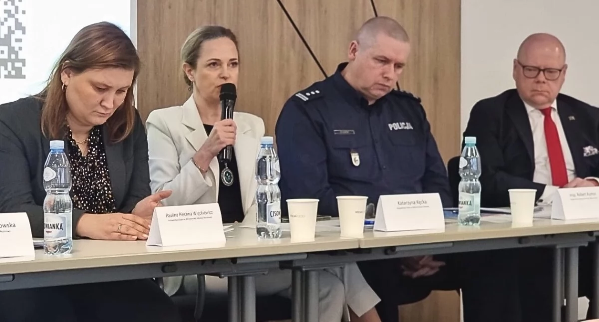 Konferencja dotycząca zdrowia psychicznego z uwzględnieniem zachowań suicydalnych. Foto. MZ