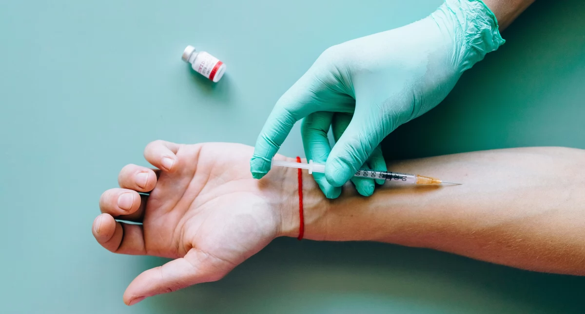 Raporty, analizy, rankingi, Eksperci alarmują Szczepienia pacjentów hematologicznych kluczowe bezpieczeństwa leczenia nowotworów - zdjęcie, fotografia