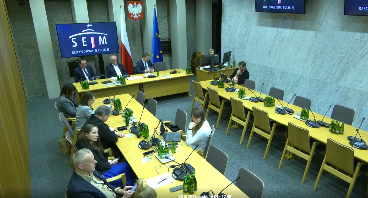 Obrady 2 połączonych 2 zespołów: Parlamentarnego Zespołu ds. Neuroróżnorodności i Parlamentarnego Zespołu ds. leczenia chorób neurologicznych. Foto: Małgorzata Hnat/PolitykaZdrowotna.com