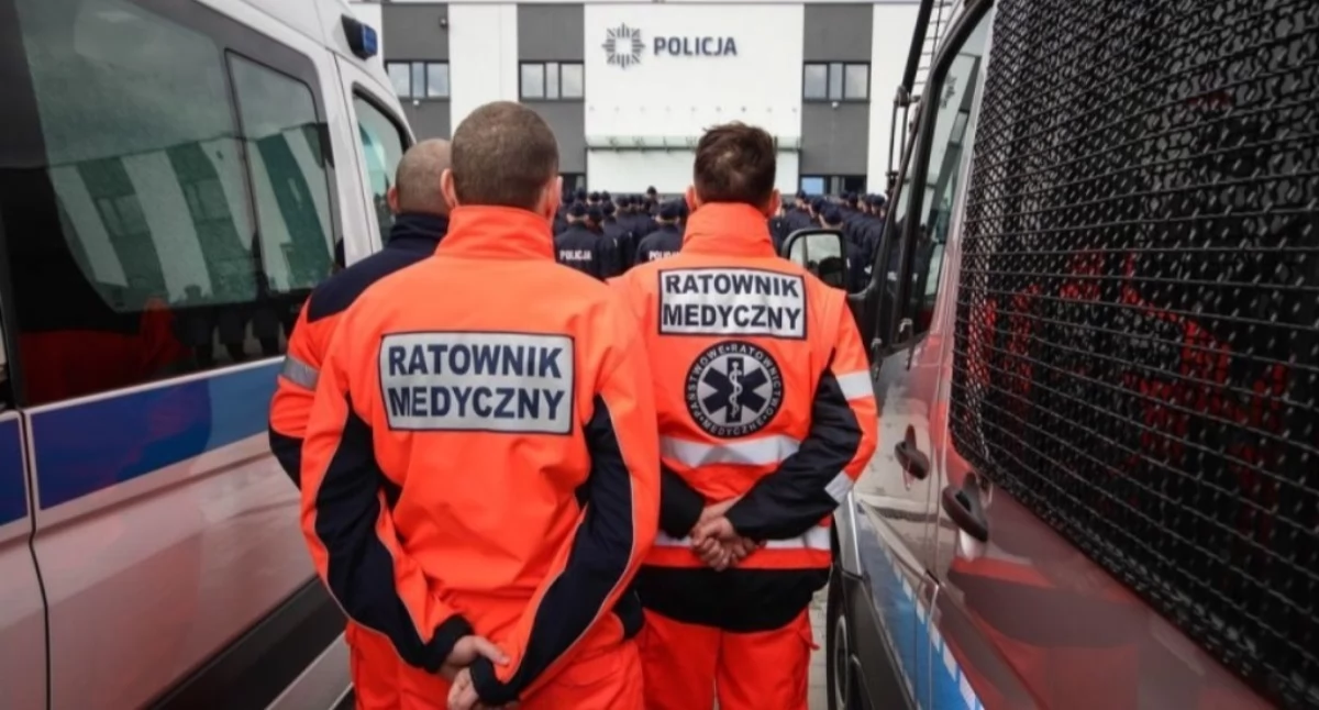 Decyzja o zakupie kamizelek dla ratowników medycznych zapadła po tragicznych wydarzeniach. Foto. Policja