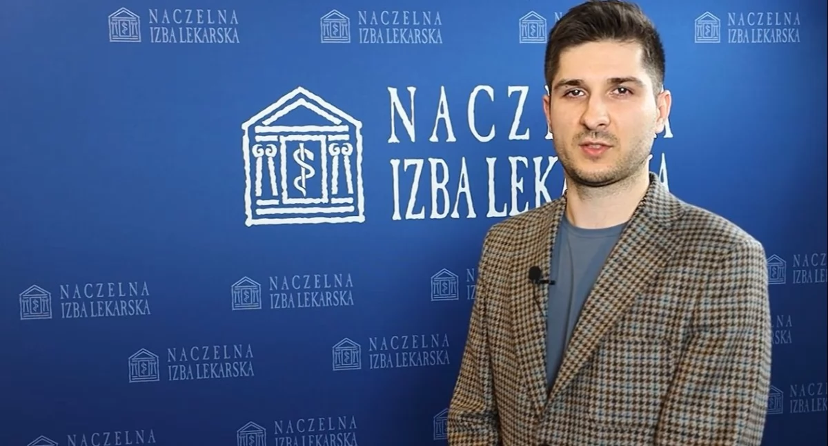 Jakub Kosikowski, rzecznik prasowy NIL. Foto. Screen  NIL